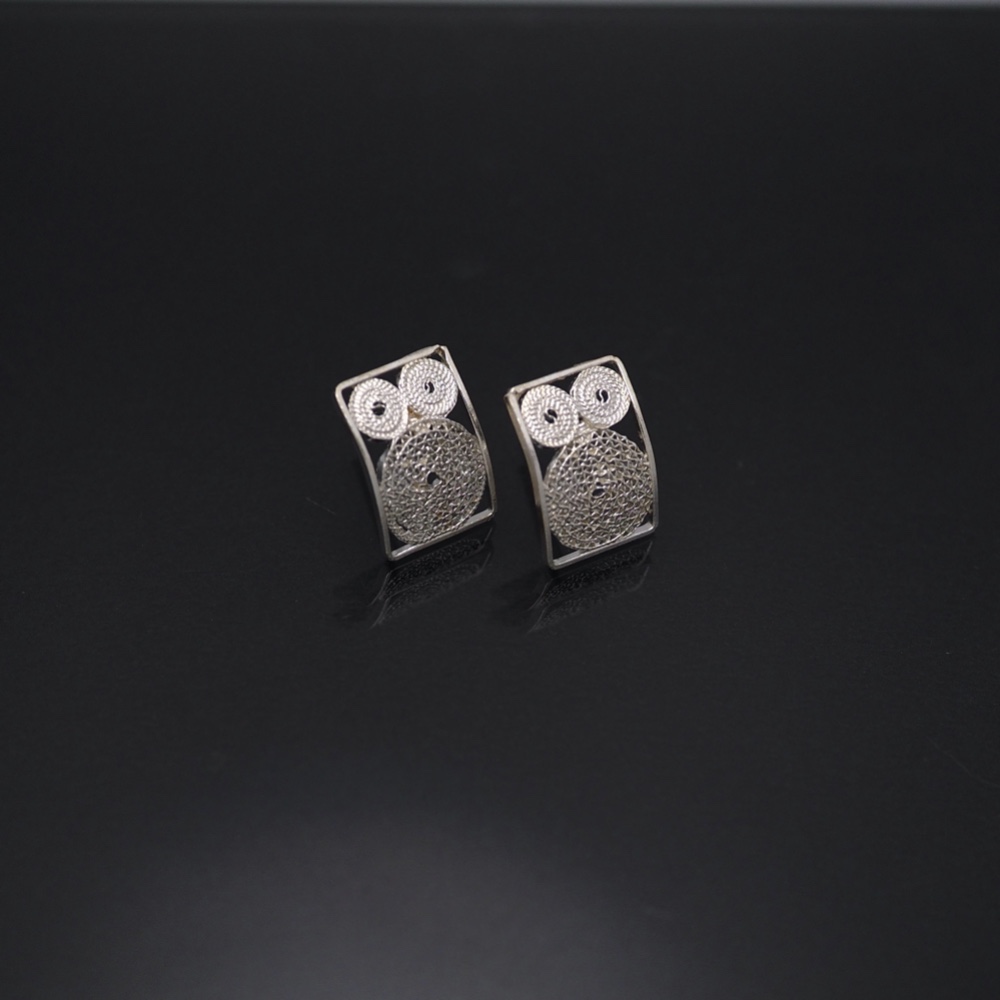 コロニアル建築窓のフィリグラーナピアス　-伝統の銀線細工-　SV950　F01　F09