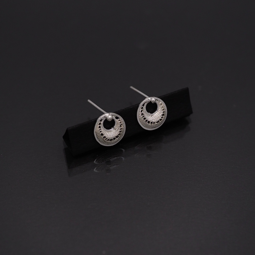 伝統フィリグラーナピアス　-伝統の銀線細工-　SV950　F20