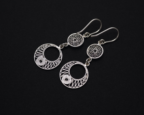 2_c0d39af79c8ef79a022db6217376