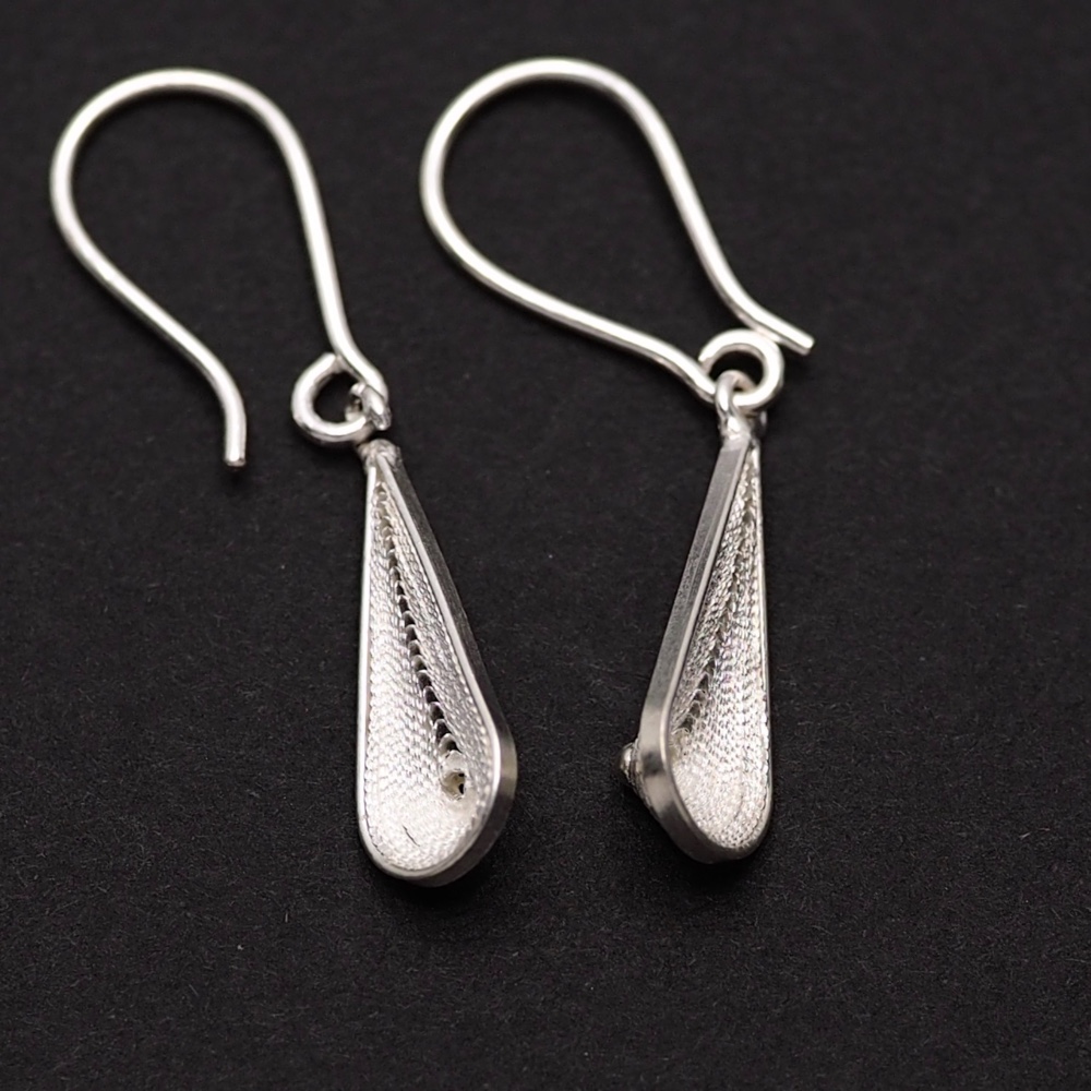 コロニアル装飾 フィリグラーナピアス ドロップ -伝統の銀線細工-　SV950　F65 66