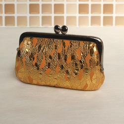 イタリアンレザーのがま口財布（牛革製：ゴールド/ゴールド） 2枚目の画像