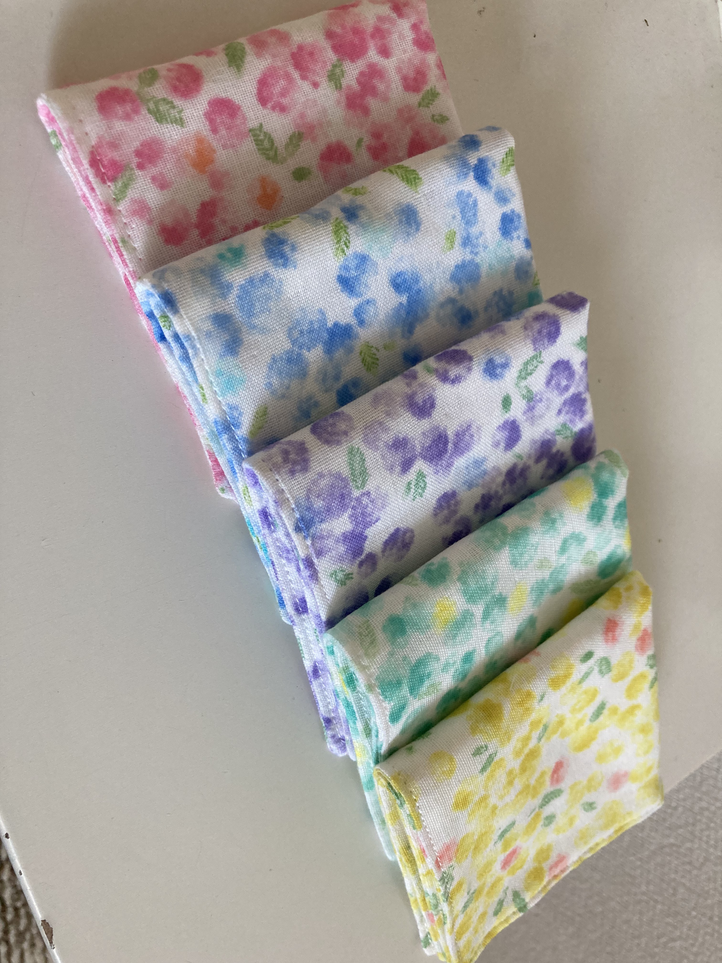 ミモザ*2*８重やわらかガーゼハンカチ*大2枚セット*ハンドメイド ミモザ*2*8重やわらかガーゼハンカチ*大2枚セット*ハンドメイド