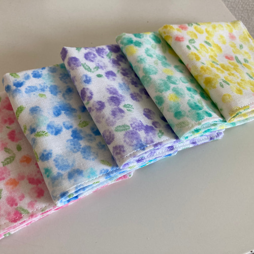 受注製作※送料無料】ハンドメイド ガーゼハンカチ 16×16 花柄 ミモザ