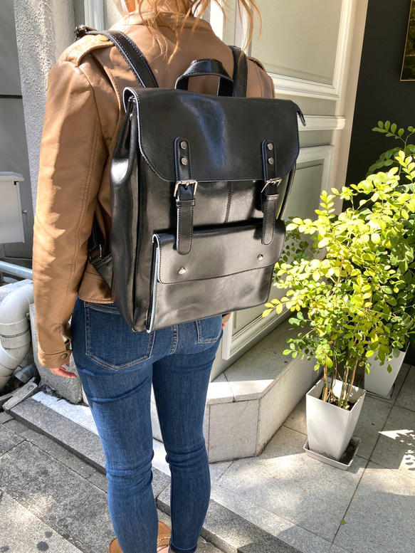 外ポケット&2本ベルト2wayレザーリュック☆ノートPC収納OK 外ポケット&2本ベルト2wayレザーリュック☆ノートPC収納OK