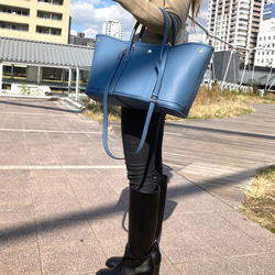 エコレザートートバッグ☆シボ風☆Lサイズ【36cm】☆A4収納サイズ☆ブルーグレー色 5枚目の画像
