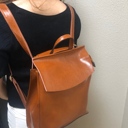 軽くて柔らかく上質でシンプルなレザー3wayリュック☆ショルダー可能☆キャメル色 4枚目の画像