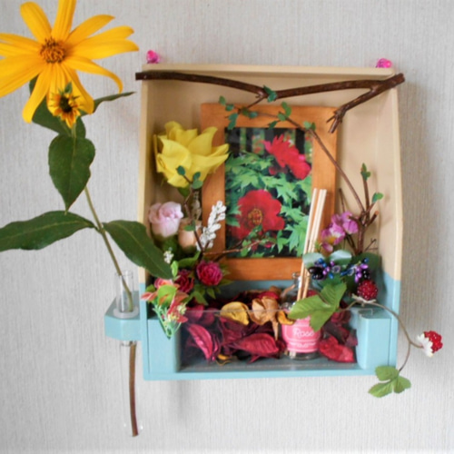 黄色のバラの木製フレーム付き 08直前】バラ レモンフォセット(黄色・緑芯系大輪)50cm - 花材