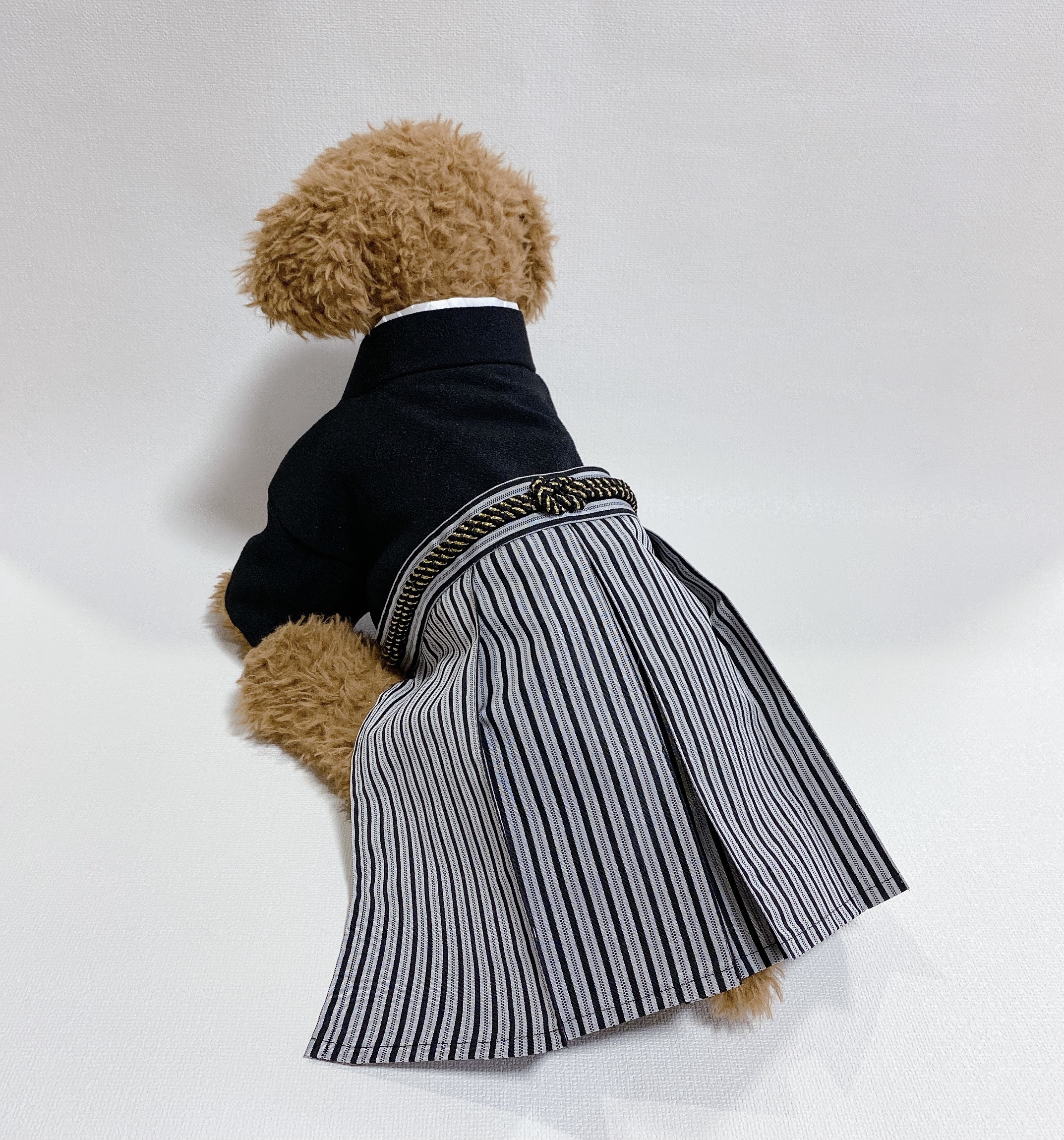 犬の袴✨犬用本格着物&袴 黒 犬服 七五三 お正月 ペット服