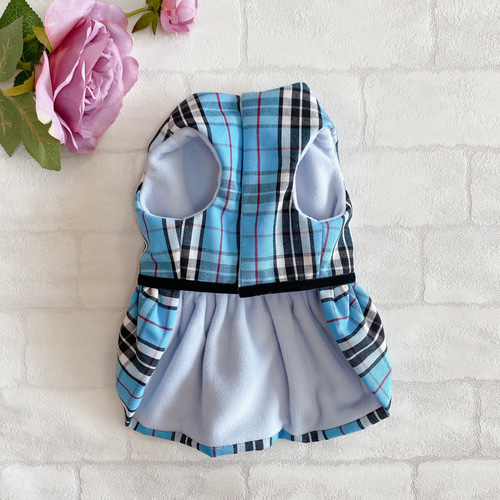 犬の洋服✨犬用秋冬暖かワンピース ノバチェック柄 水色 犬服 フリース