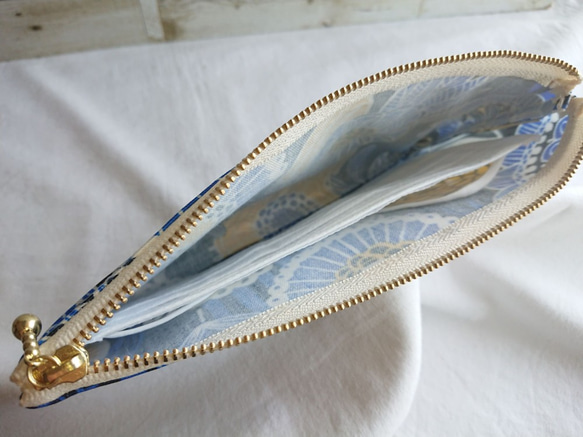 【即日発送可】マスクポーチ/北欧和柄ネイビー 2枚目の画像