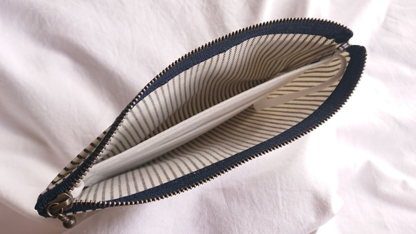 【即日発送可】マスクポーチ/ヒッコリーデニム生成ネイビー 2枚目の画像