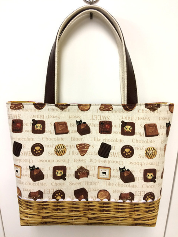 猫チョコレート柄×バスケット柄　帆布トートバッグ 1枚目の画像