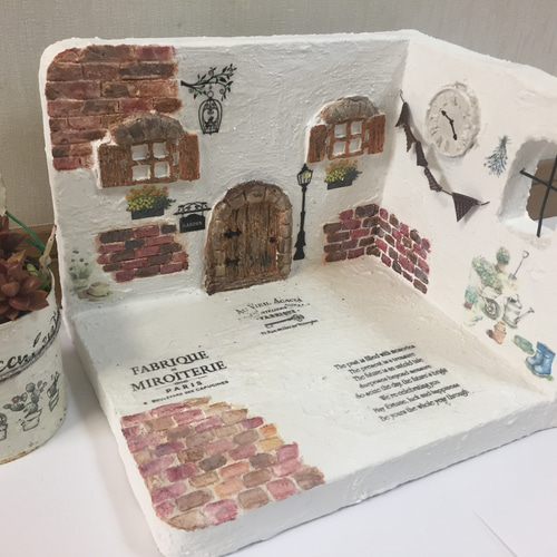 モルタル造形　モルタルハウス　モルタルフォトスポット　撮影スポット　ミニチュア モルタル造形 モルタルハウス モルタルフォトスポット 撮影