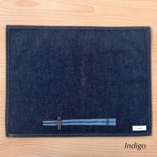 SALE価格》箸形のレーザー加工を施したデニムのランチョンマット