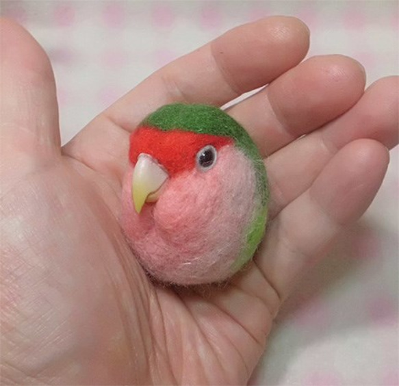 コザクラインコ ノ－マルグリ－ン ☆マグネット/ブローチ どちらか選択 受注作成　うちのこオーダー可能 羊毛フェルト 2枚目の画像