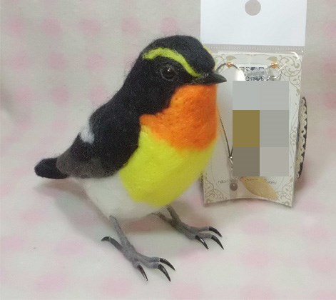 ほぼライフサイズ♪ キビタキ 　野鳥 羊毛フェルト　羊毛ぬいぐるみ　受注作成　羊毛オブジェ　工房小鳥屋さん