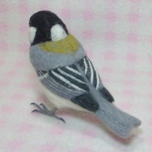 ライフサイズ シジュウカラ 四十雀 great tit 羊毛フェルト 野鳥