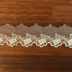 2m チュールレース 片耳スカラップ 葡萄柄 日本製 lace-No,018 2枚目の画像