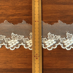 2m チュールレース 片耳スカラップ 葡萄柄 日本製 lace-No,018 3枚目の画像