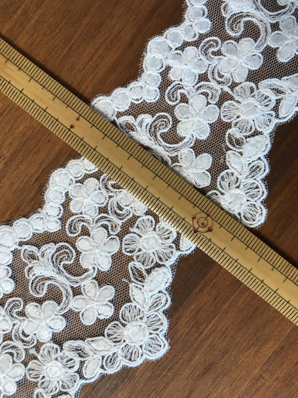 2m チュールレース 両耳スカラップ 小花柄 日本製 lace-No,025 8枚目の画像