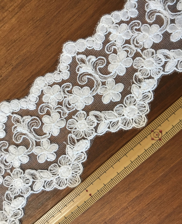 2m チュールレース 両耳スカラップ 小花柄 日本製 lace-No,025 10枚目の画像