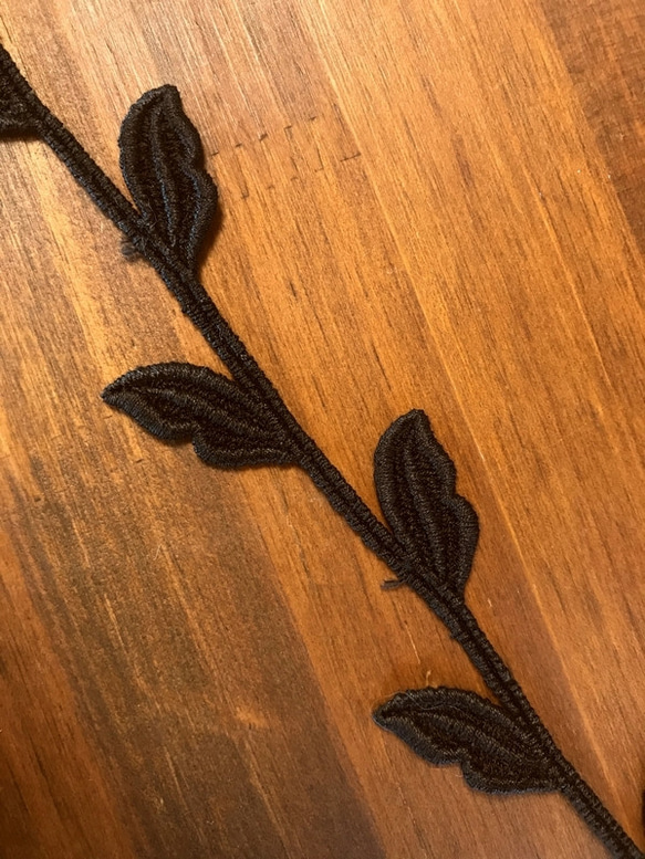 【再販】2m コットンケミカルレース つる草柄 日本製 lace-No,054 / ブラック 1枚目の画像