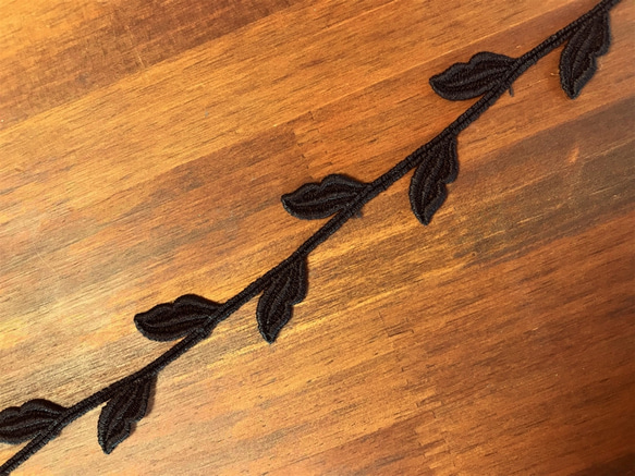 【再販】2m コットンケミカルレース つる草柄 日本製 lace-No,054 / ブラック 4枚目の画像