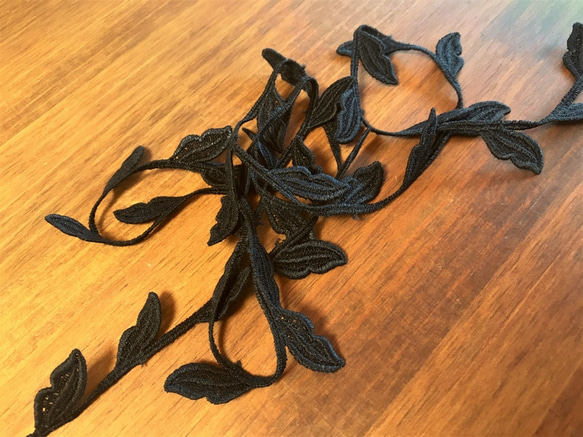 【再販】2m コットンケミカルレース つる草柄 日本製 lace-No,054 / ブラック 6枚目の画像