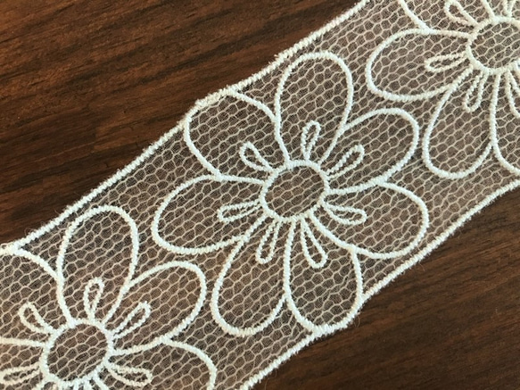 2m オーガンジーチュールレース 花柄 日本製 lace-No,071 1枚目の画像