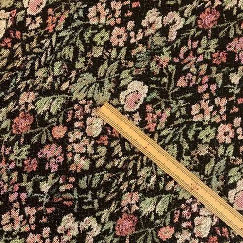 はぎれ ◇難あり◇ 0.25m ◇ ゴブランジャガード生地 ボタニカル柄