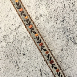 ▼ 値下げ ▼ 1m ◆ フランス製リボン ◆ 木の実柄 ◆ オレンジ【tape-No,034-1】 2枚目の画像