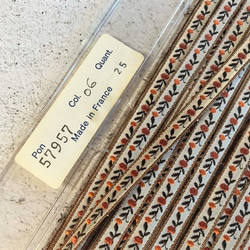 ▼ 値下げ ▼ 1m ◆ フランス製リボン ◆ 木の実柄 ◆ オレンジ【tape-No,034-1】 6枚目の画像