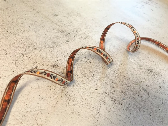 ▼ 値下げ ▼ 1m ◆ フランス製リボン ◆ 木の実柄 ◆ オレンジ【tape-No,034-1】 8枚目の画像