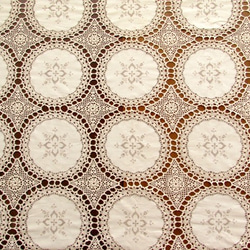 フランスの手仕事/手刺繍入りモチーフ繋ぎ クロッシェ手編みの豪華なテーブルクロス 4枚目の画像