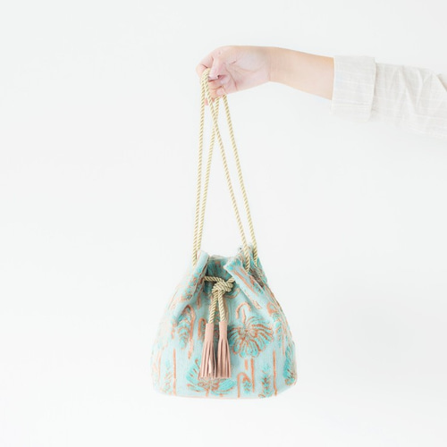 金華山巾着　ショルダーバッグ 金華山巾着 ＜ミントピンクのフラワー柄＞ 2Way ショルダー