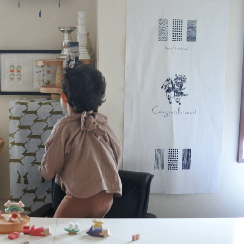 押し絵、タペストリ－、端午の節句「丙午に乗る武将」