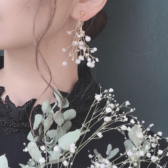 471】カスミ草のピアス／イヤリング／カスミ草