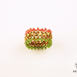 綠色×金色×紅色珠子戒指 第3張的照片
