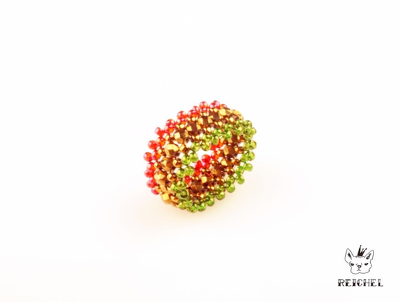 綠色×金色×紅色珠子戒指 第4張的照片
