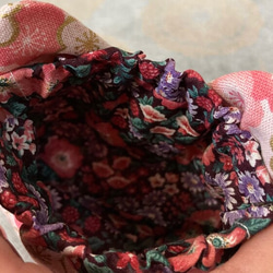 ねこ型　バネポーチ　10センチ　ピンク　和　花柄 3枚目の画像