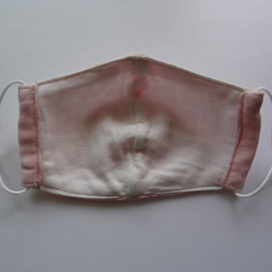 ピンク&ホワイトの立体マスク（キッズ用）マスクゴムストッパー付き 6枚目の画像