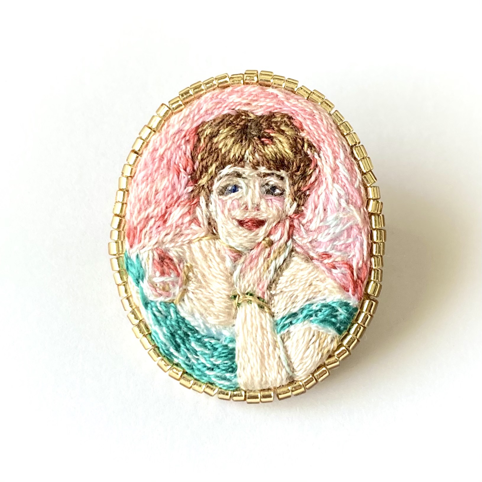 aiueaoui ハンドオブジェ オーナメント 刺繍 aiueaoui ハンドオブジェ オーナメント 刺繍