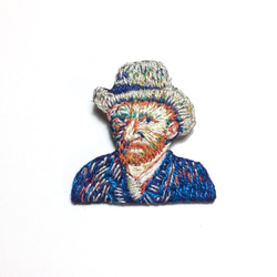 ゴッホ「グレーのフェルト帽の自画像」の手刺繍ブローチ 1枚目の画像