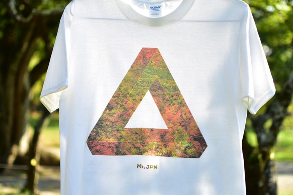 "autumn" Tシャツ（XS） 2枚目の画像