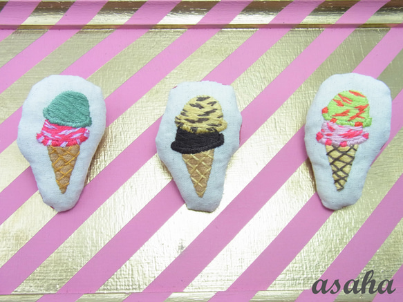 【刺繍】アイスクリームのブローチ（ライム） 4枚目の画像