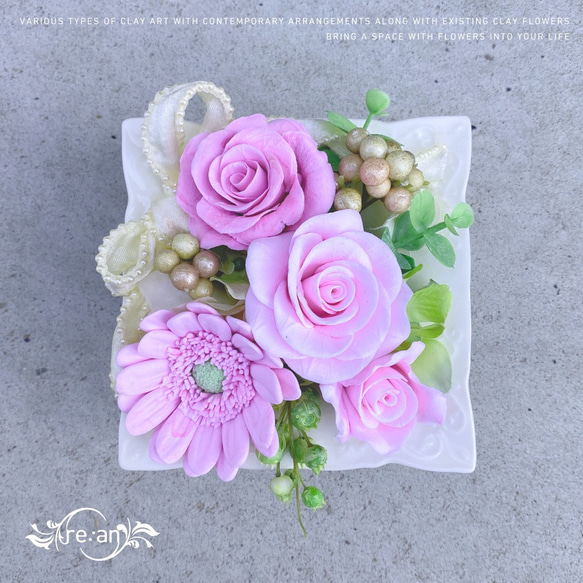クレイフラワー❁ロココ調薔薇のフラワーアレンジメント❁ハンドメイド クレイフラワー シックなバラのボックスアレンジメント | クレイ
