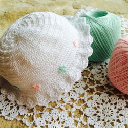 赤ちゃんの日よけ帽子(小花 48cm) 2枚目の画像
