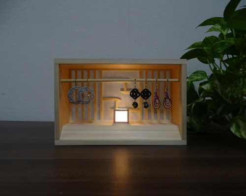 籘スタンドライト・飾り台 1_295a51d1894794ab247e6ad87b85