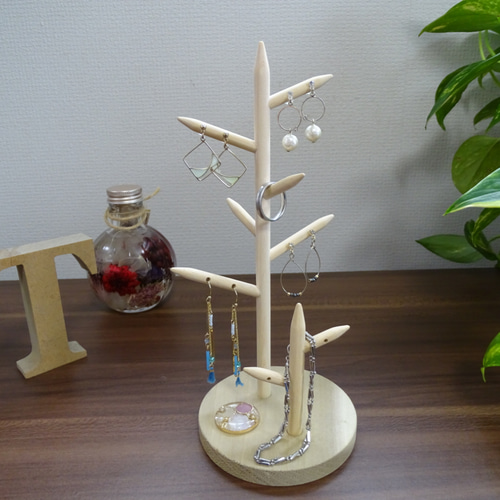 金属製ツリー型スタンドとミニジョウロのセット 金属製ツリー型スタンドとミニジョウロのセット
