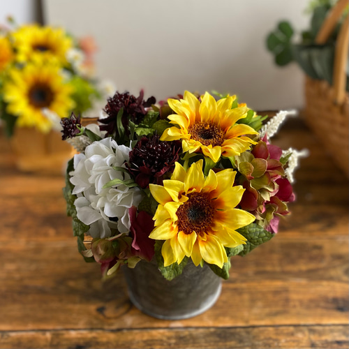 向日葵【ひまわり】ページ ブリザードフラワーアレンジ Amazon｜ONGOLIA 向日葵 プリザーブドフラワー ひまわり ブリザード